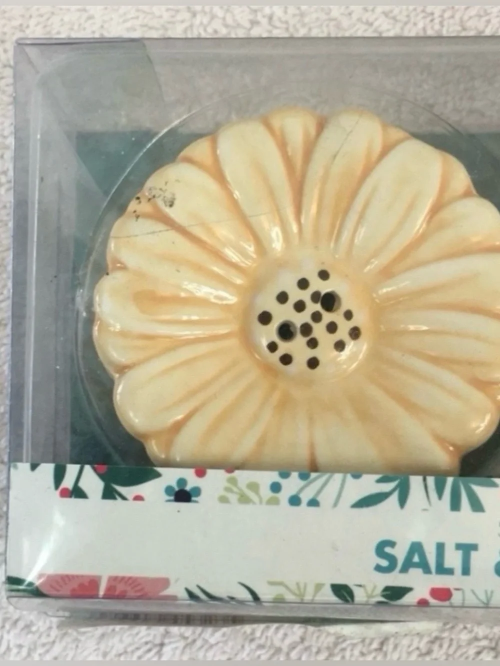 3/$25 Boston Warehouse Ceramic Pink Yellow Flower Salt Pepper Shaker Farmhouse